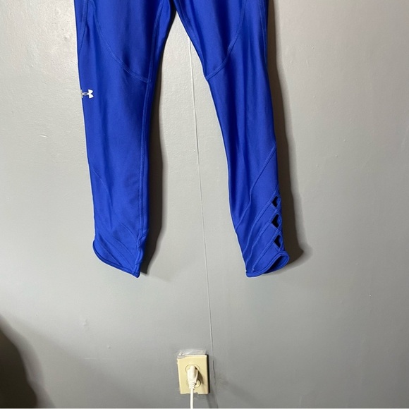Under Armour Cobalt Blue Athletic cut out compression Leggings size small - Picture 4 of 9